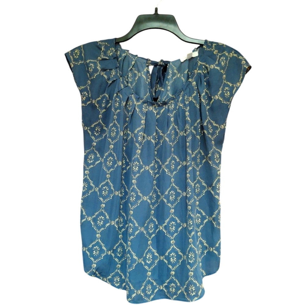 EUC LC Lauren Conrad Blue Cream Sleeveless Blouse Size M